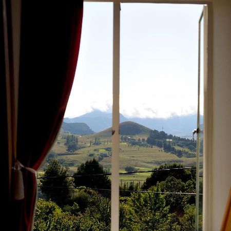 Отель Knock Out View Кларенс Экстерьер фото